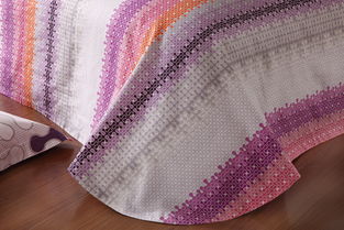 逸轩家纺波光流影四件套 精品加厚磨毛，冬日里的温暖流影